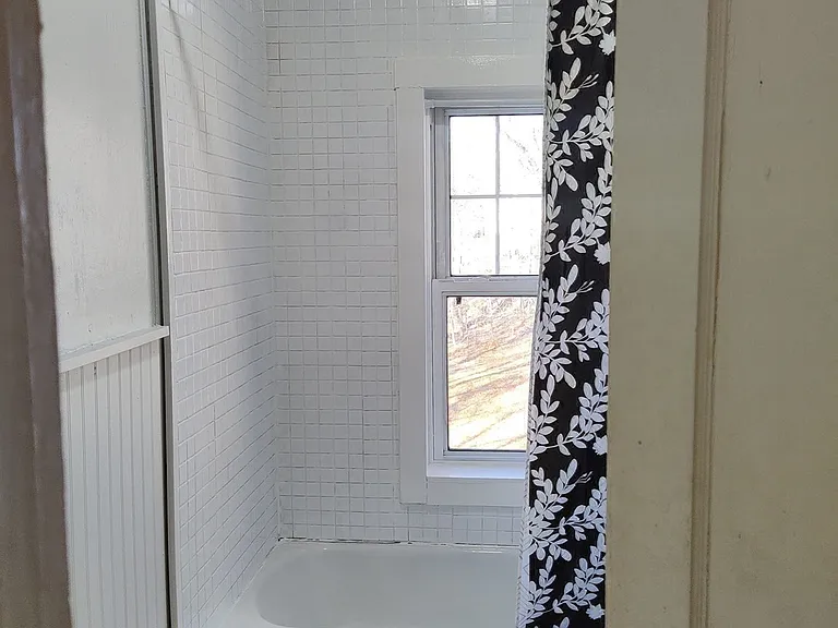 23 Firglade St #3 — Photo 10