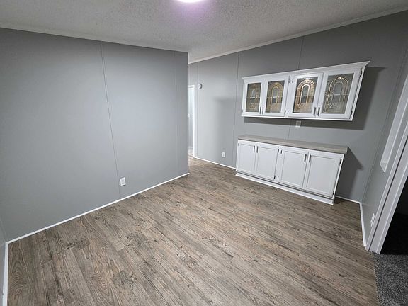 3rd image of 4359 Dogwood Blvd #826