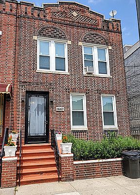 1st image of 1667 Sterling Pl APT 1R