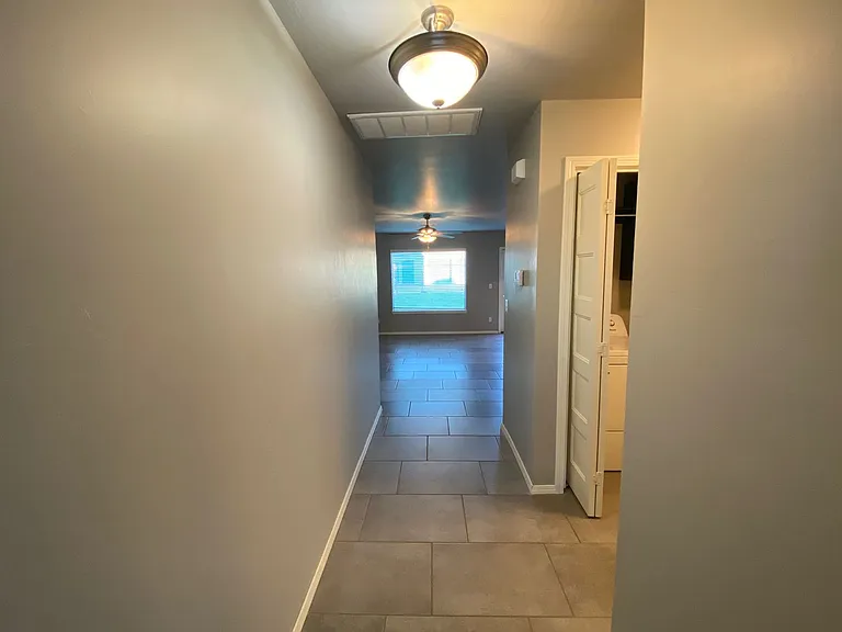 6933 Mayberry Ln — Photo 15