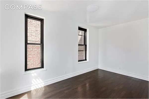 Rented by Compass | media 7