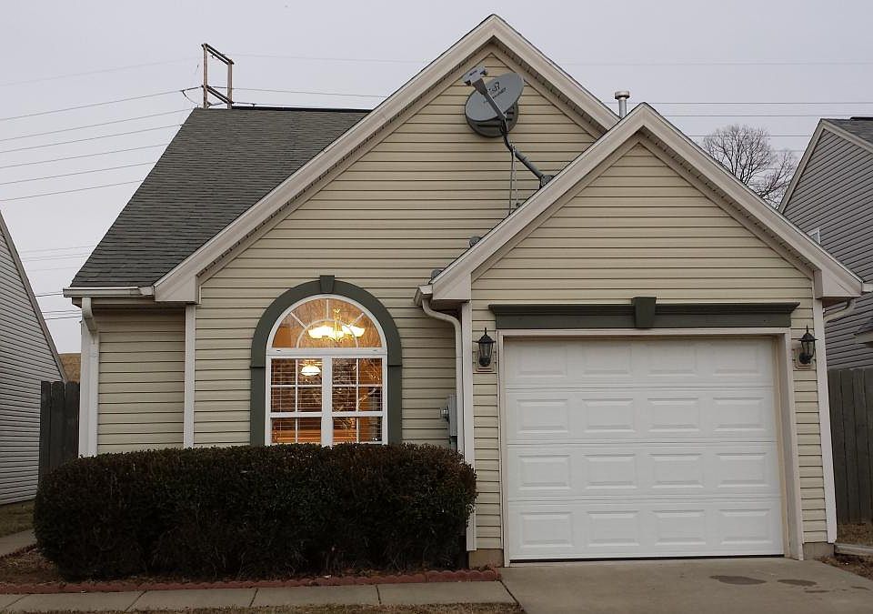 1st image of 5787 Riverwalk Cir