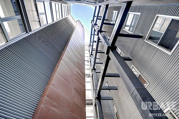 Rented by Urbane Brokerage | media 3