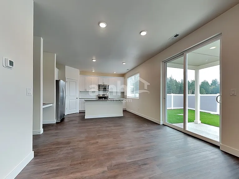 7636 Verona Loop SW — Photo 5