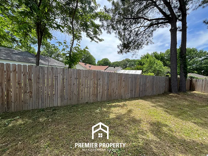 3435 Clearbrook St — Photo 17