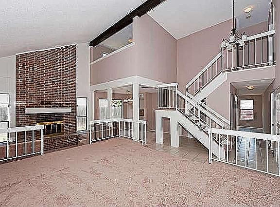4th image of 3130 Castle Rock Ln