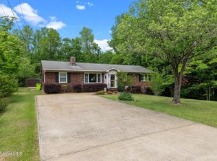 115 Paradise Cir, Havelock, NC 28532