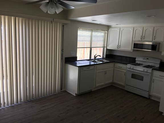 4th image of 2731 W Orion Ave APT 2