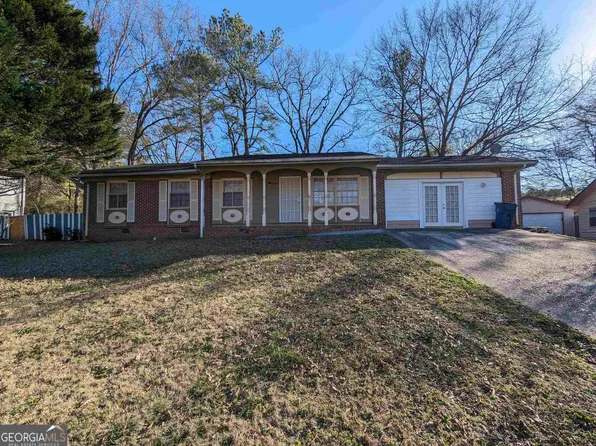 6323 Valley Dale Dr, Riverdale, GA 30274