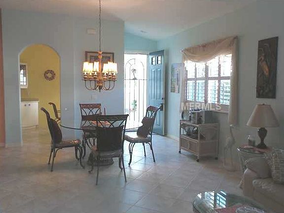 4th image of 228 Auburn Woods Cir