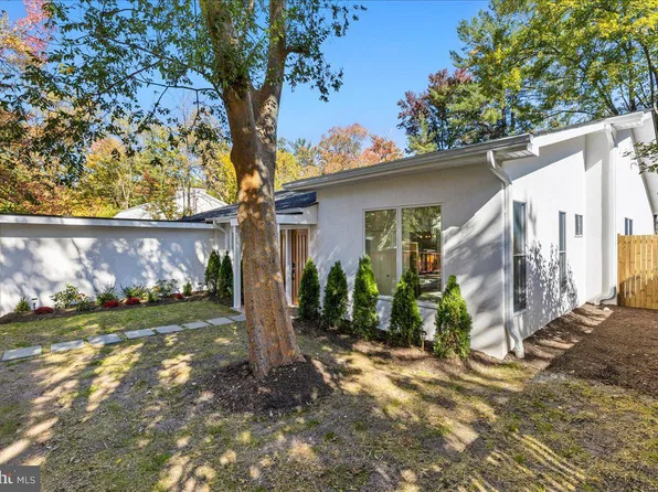 87 Harris Rd, Princeton, NJ 08540
