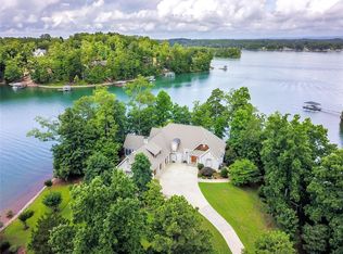 610 S Acorn Way, Seneca, SC 29672