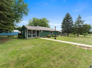 109 10th St E, Jasper, MN 56144