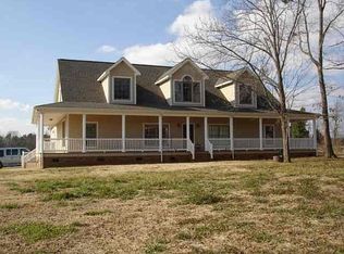 455 Simmons Rd, Woodruff, SC 29388