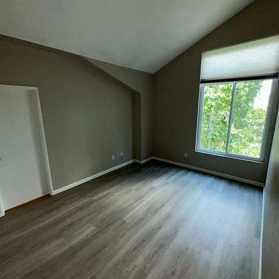 637 Atherton Pl — Photo 11