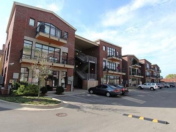 2nd image of 275 S Limestone Unit 235