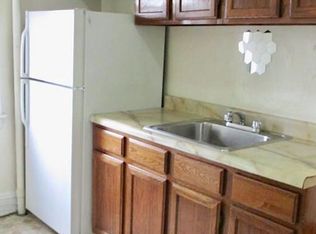 2805 33rd St APT 4F, Astoria, NY 11102
