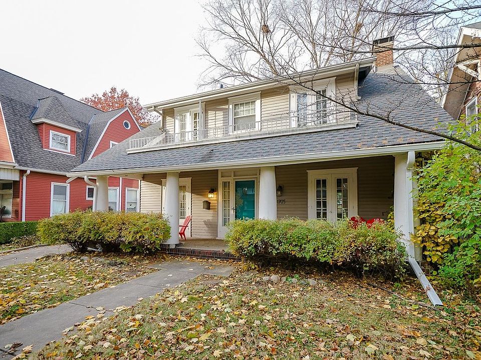 1st image of 1705 W Ayres Ave