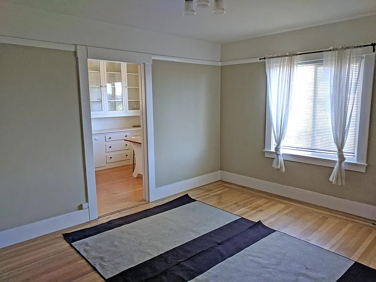 2603 Virginia St — Photo 8