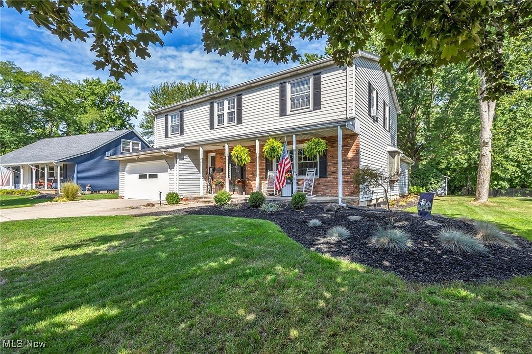 8795 Gatewood Dr, Mentor, OH 44060 | Zillow