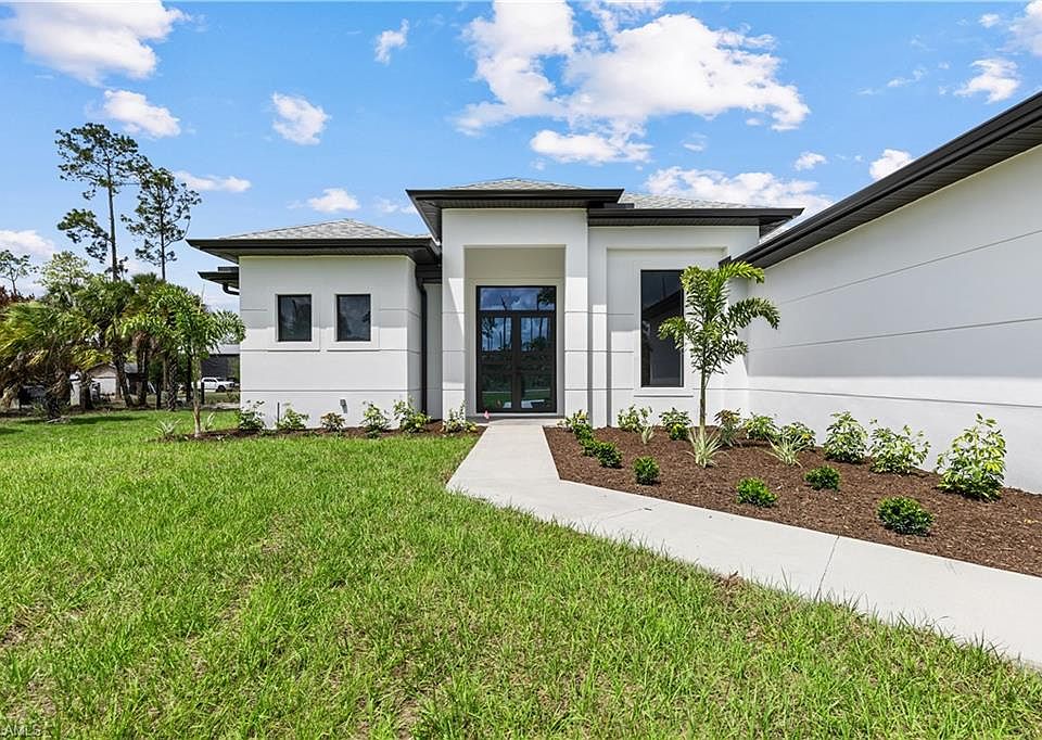 3397 14th AVE SE, Naples, FL 34117 | MLS #226014338 | Zillow