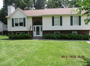 183 Fox Fire, Cloverdale, VA 24077