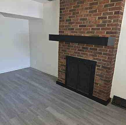 3rd image of 10 Courtright St