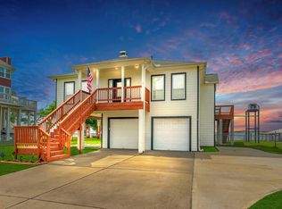 440 S Burnett Dr, Baytown, TX 77520