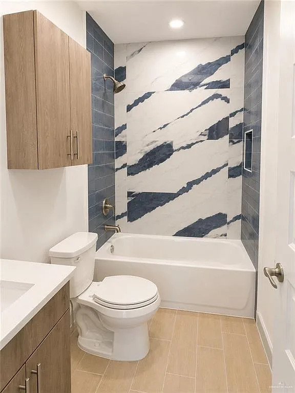 217 N 7th St — Photo 4