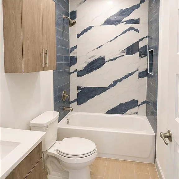 217 N 7th St #2 — Photo 4
