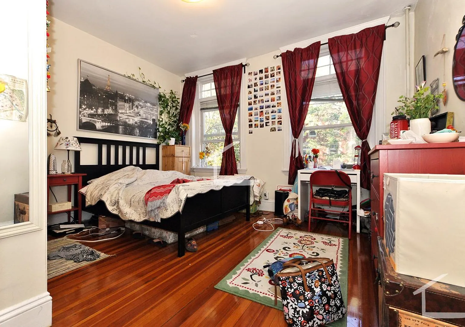 Awesome Brookline 4 bed 2 bath — Photo 3