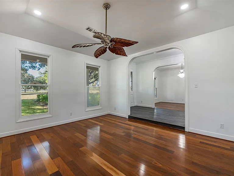 4610 Lea Ln — Photo 10