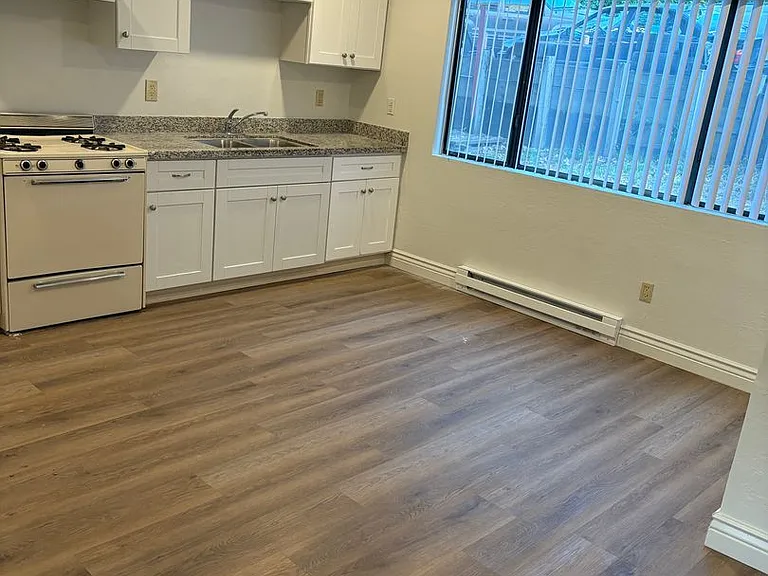 104 122 Jaunell Road 9651 #9653 — Photo 1