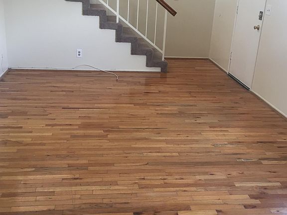 4th image of 4219 Manhattan Beach Blvd APT D