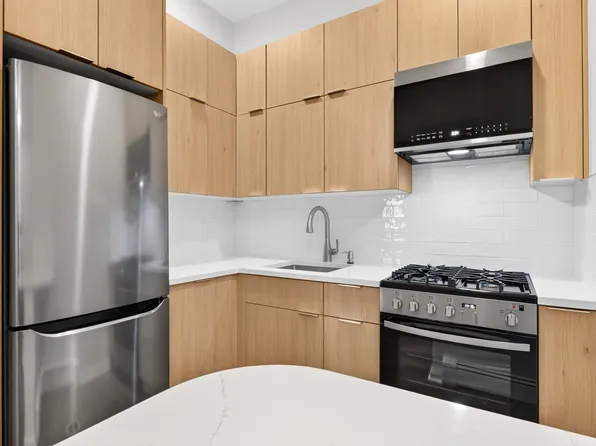 263 10th St APT 1A, Jersey City, NJ 07302