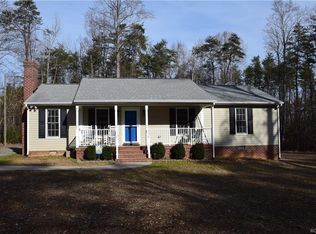 1662 Lakeside Dr, Powhatan, VA 23139