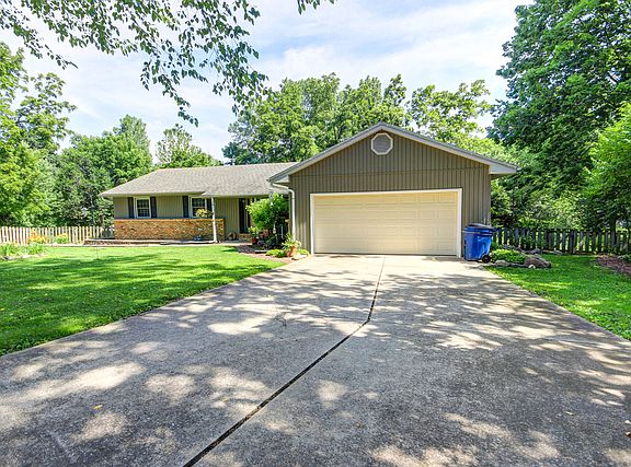 5th image of 1174 Karen Dr