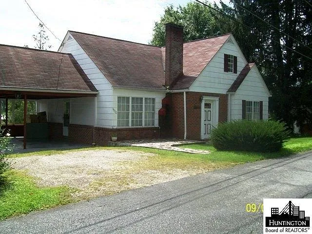 1520 2nd St photo 1
