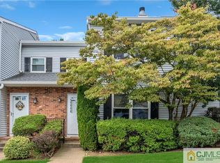 112 Brookview Cir, Jamesburg, NJ 08831
