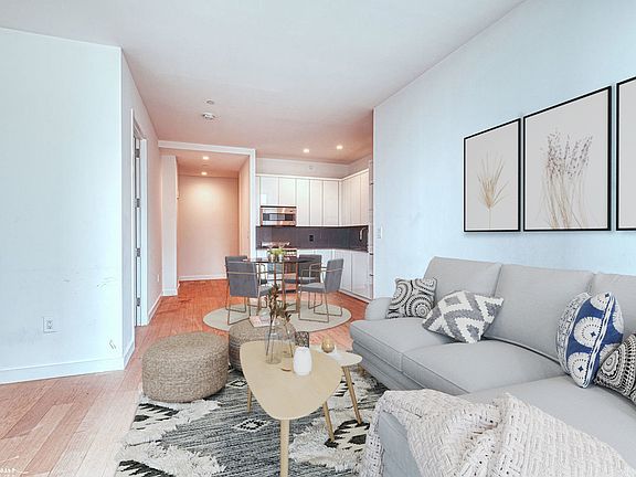 5th image of 180 Water St APT 2609