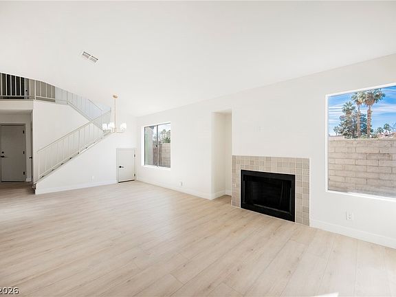 5th image of 2701 Riley Oaks Ct