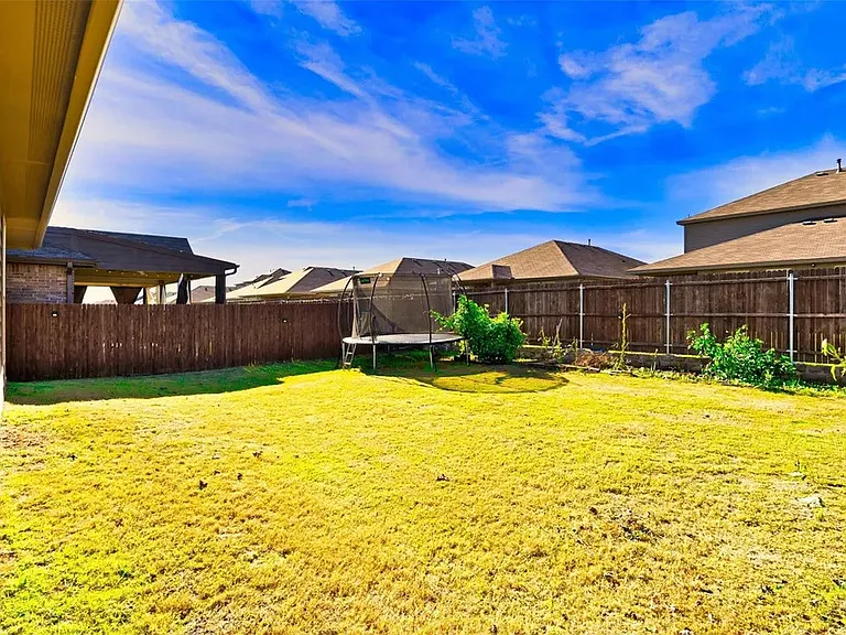 11057 Temple Gardens Trl — Photo 31