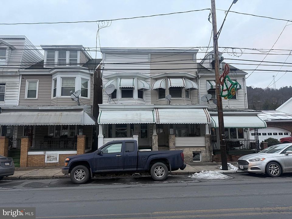 1st image of 346 W Main St
