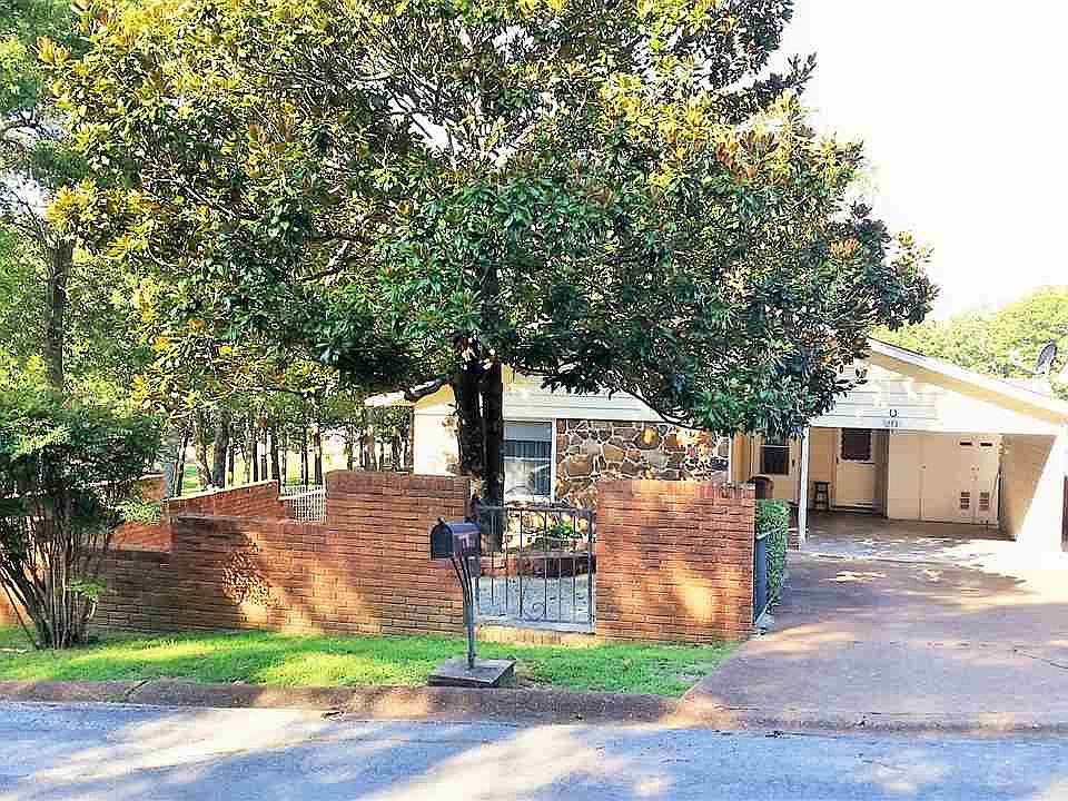 1st image of 213 S Nightingale Dr