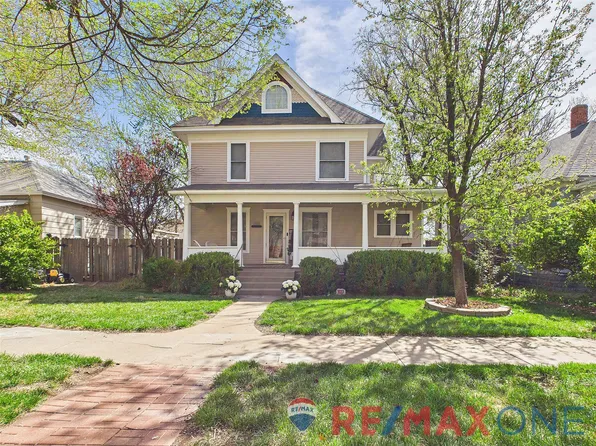 710 N 7th St, Garden City, KS 67846