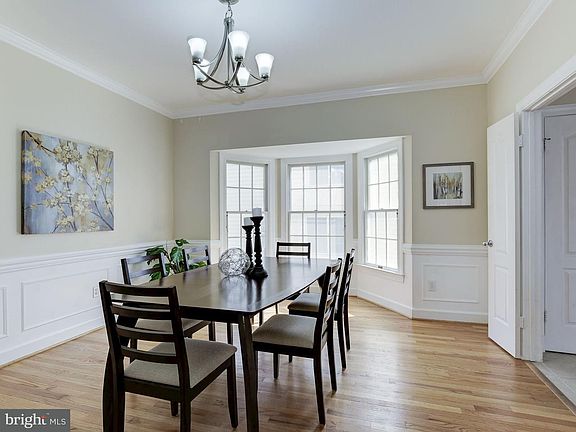 5th image of 3013 Windy Knoll Ct