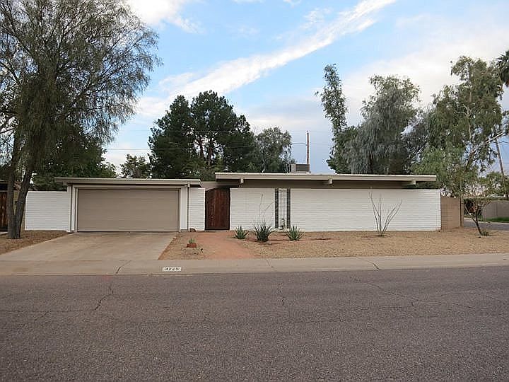 1st image of 3725 E Poinsettia Dr