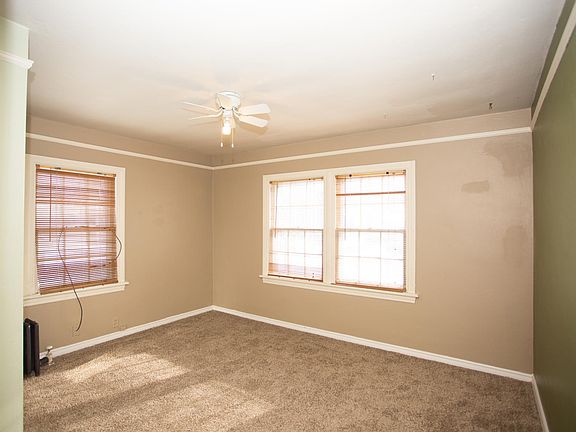4th image of 1115 Custer St
