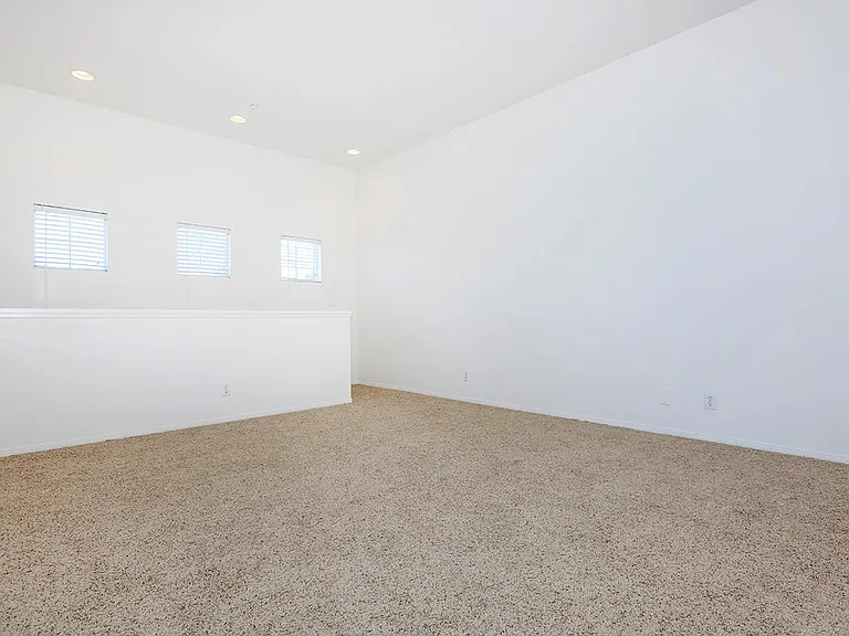 246 Lincoln St #C — Photo 12
