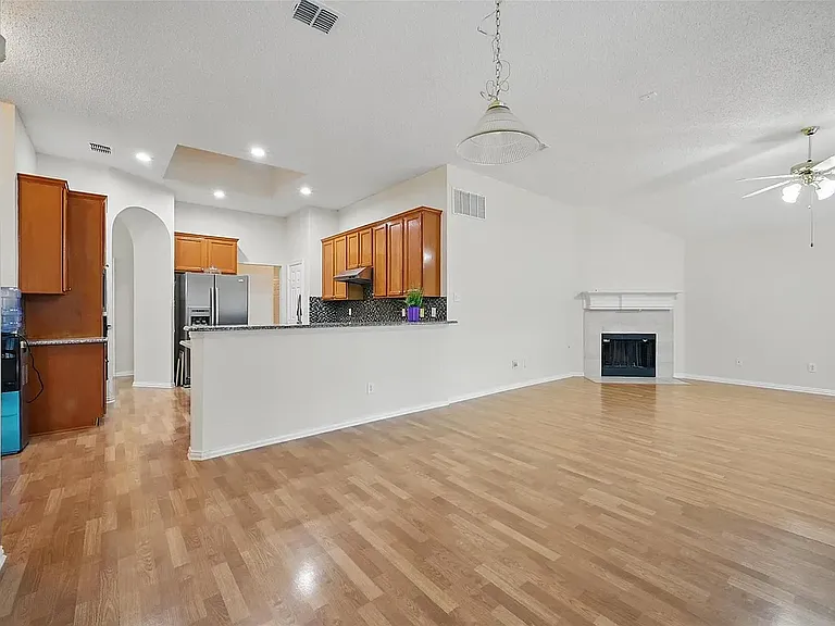 4416 Heath Ct — Photo 4
